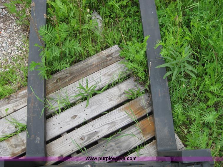 image for item A8539 Rotating carriage