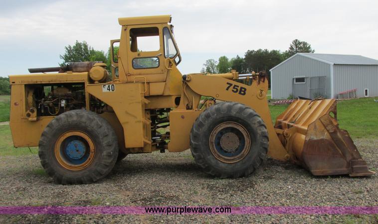 image for item A8570 1973 Michigan 75C wheel loader