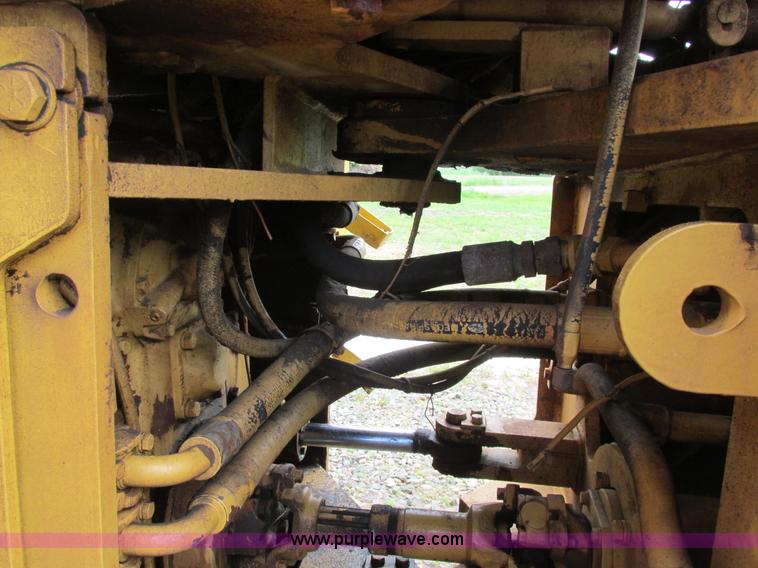 image for item A8570 1973 Michigan 75C wheel loader