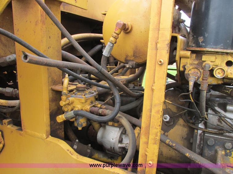 image for item A8570 1973 Michigan 75C wheel loader