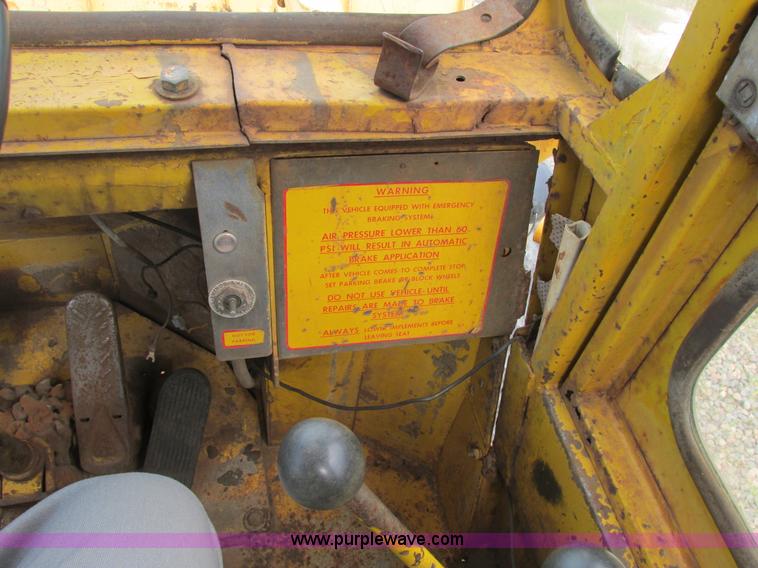 image for item A8570 1973 Michigan 75C wheel loader