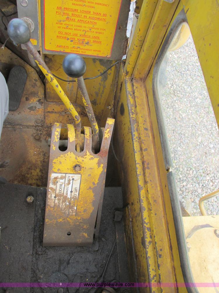 image for item A8570 1973 Michigan 75C wheel loader