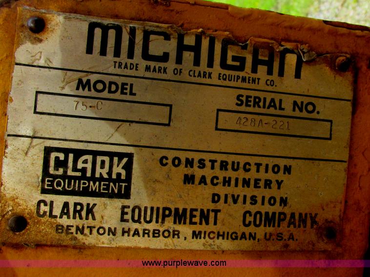 image for item A8570 1973 Michigan 75C wheel loader