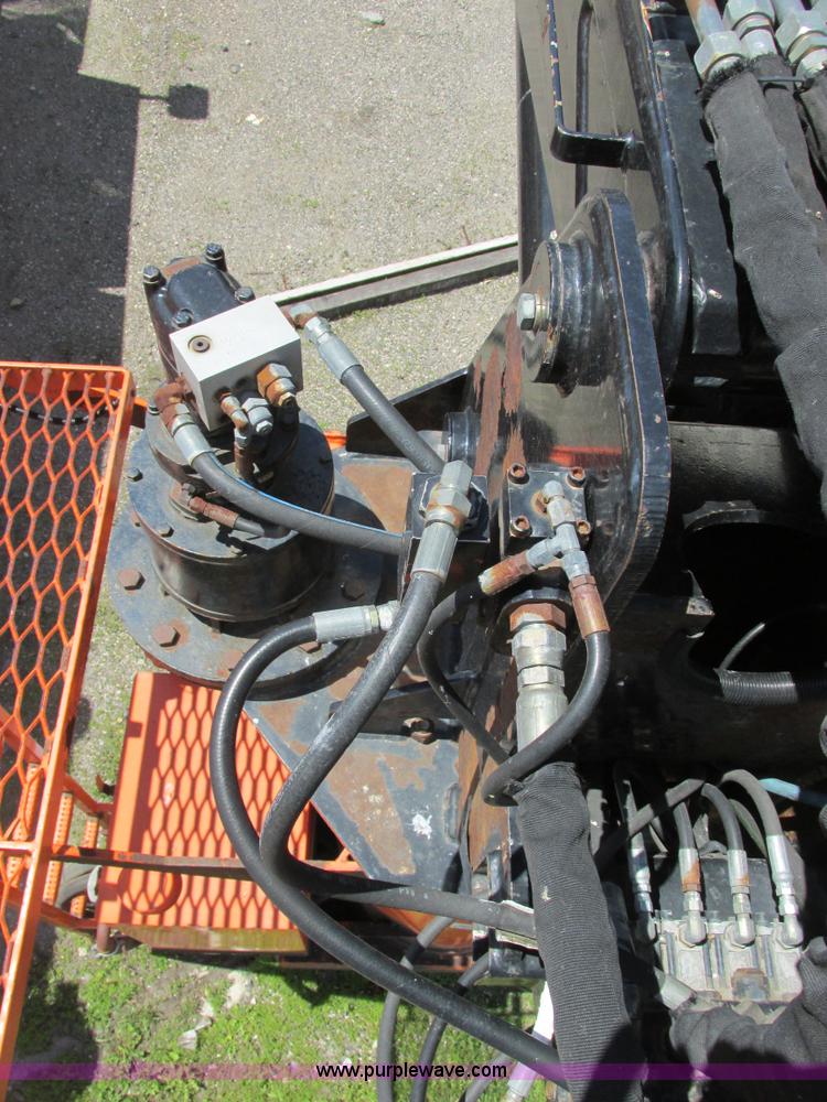 image for item A8571 IMT hydraulic articulated boom