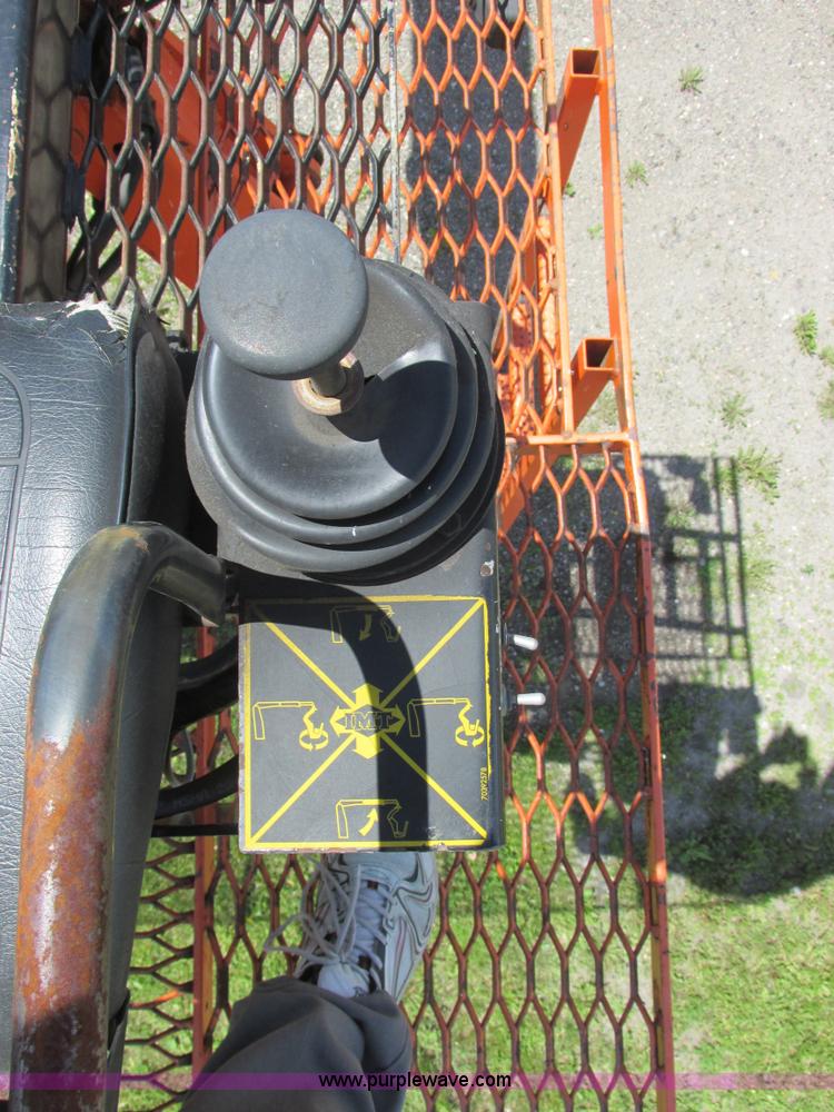 image for item A8571 IMT hydraulic articulated boom