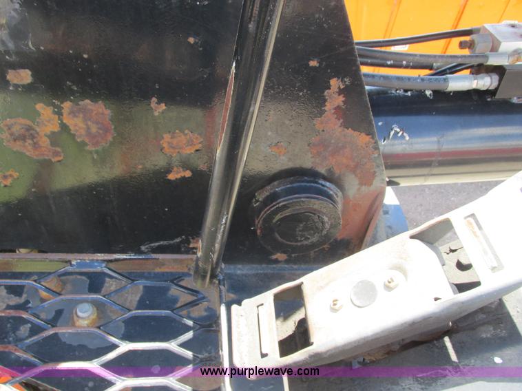 image for item A8571 IMT hydraulic articulated boom