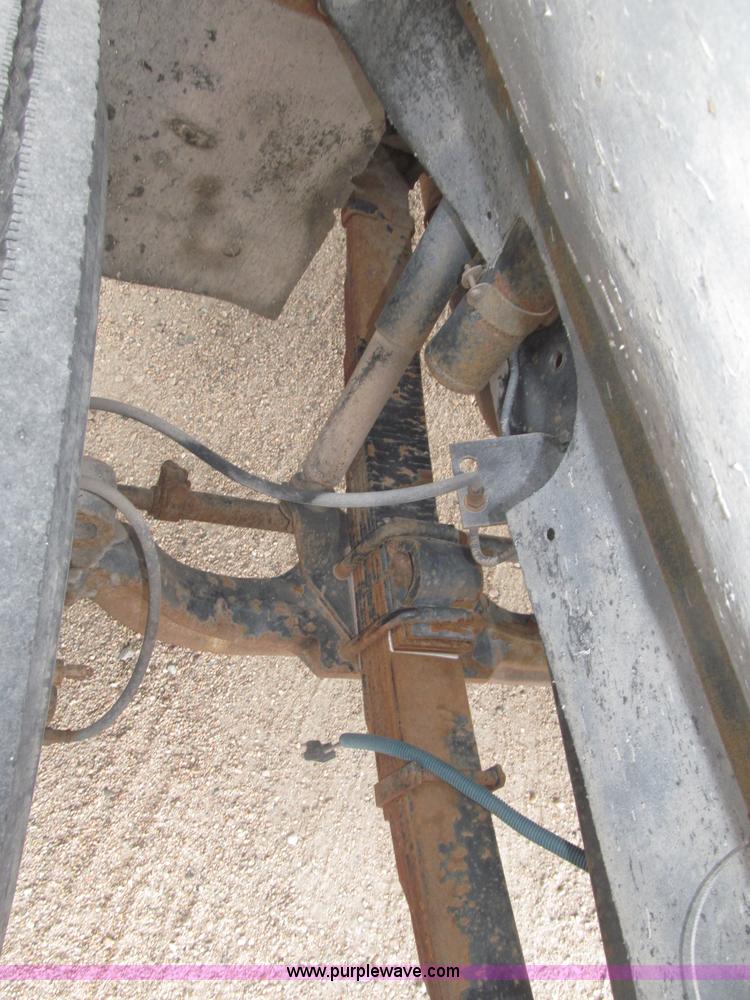 image for item B5494 1988 International 1754 flatbed truck