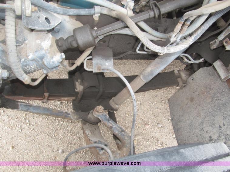 image for item B5494 1988 International 1754 flatbed truck