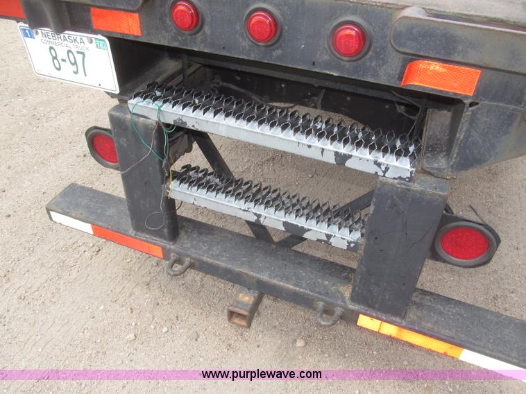 image for item B5494 1988 International 1754 flatbed truck