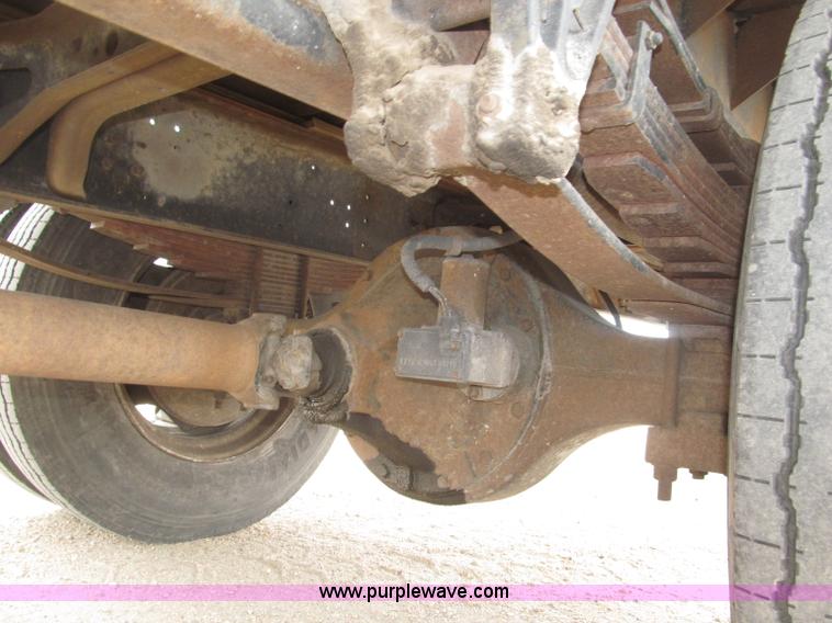 image for item B5494 1988 International 1754 flatbed truck