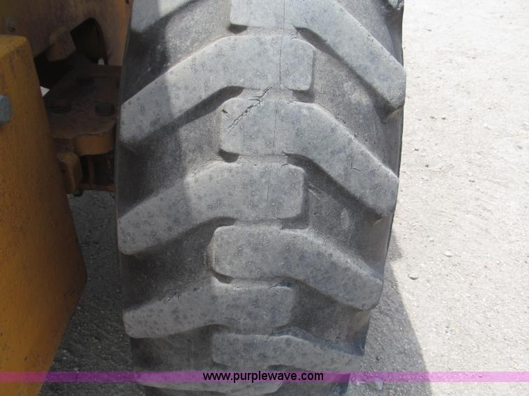 image for item B5496 Case W20B articulated wheel loader