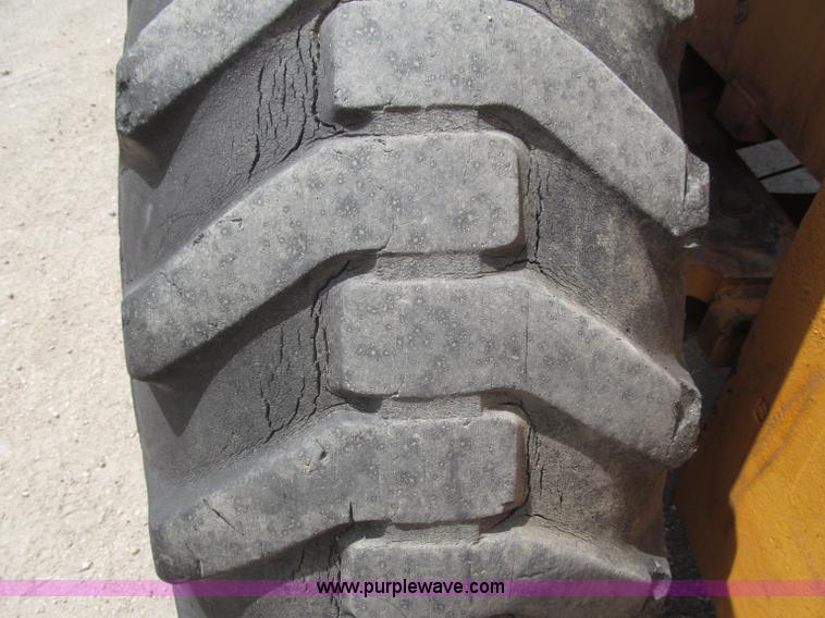 image for item B5496 Case W20B articulated wheel loader