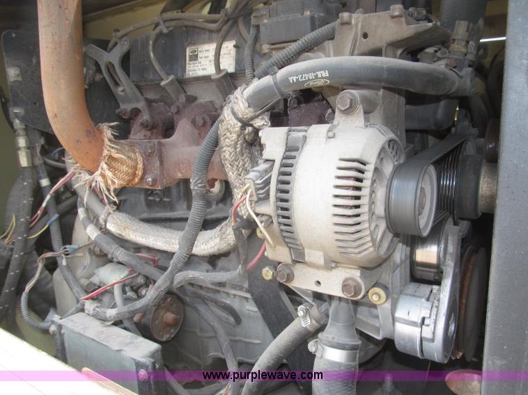 image for item B5498 1999 JLG 40H telescoping boom lift