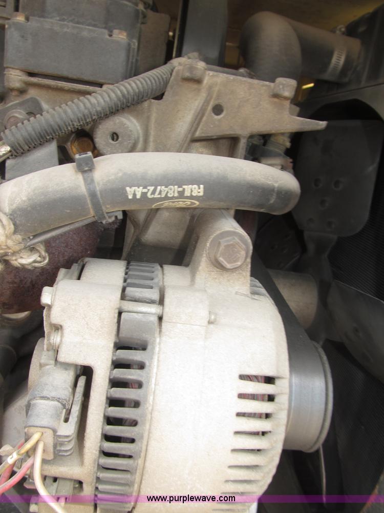 image for item B5498 1999 JLG 40H telescoping boom lift