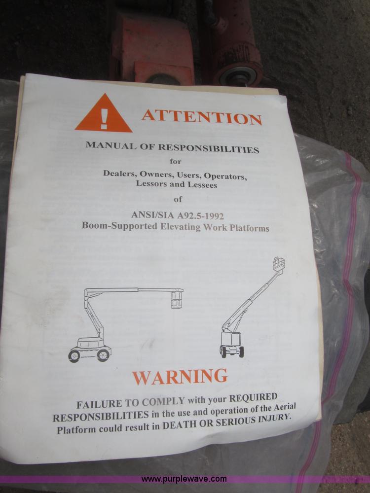 image for item B5498 1999 JLG 40H telescoping boom lift