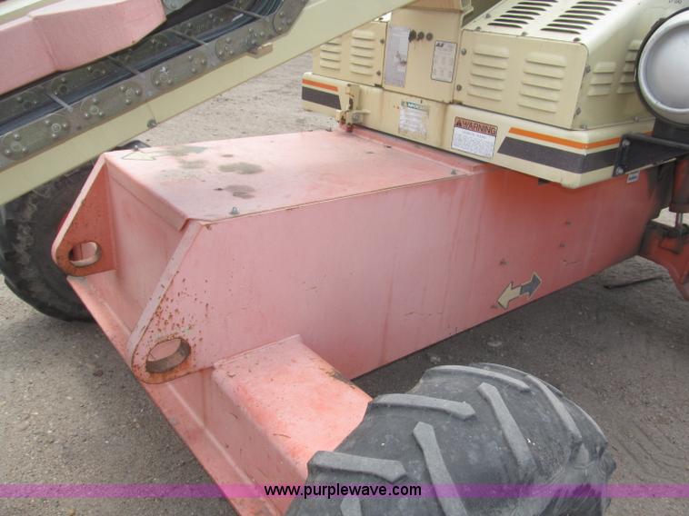 image for item B5498 1999 JLG 40H telescoping boom lift