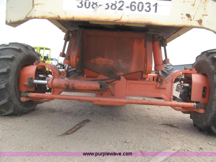 image for item B5498 1999 JLG 40H telescoping boom lift