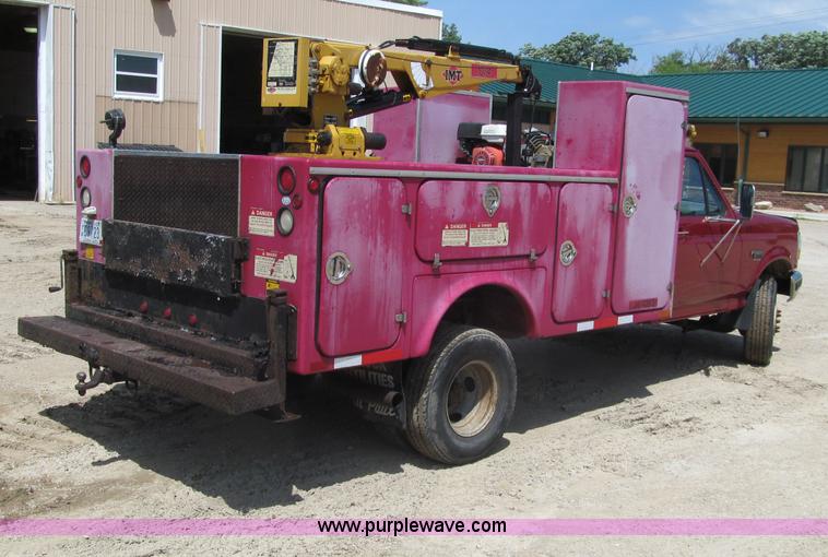 image for item G2997 1997 Ford F450 XLT Super Duty service truck