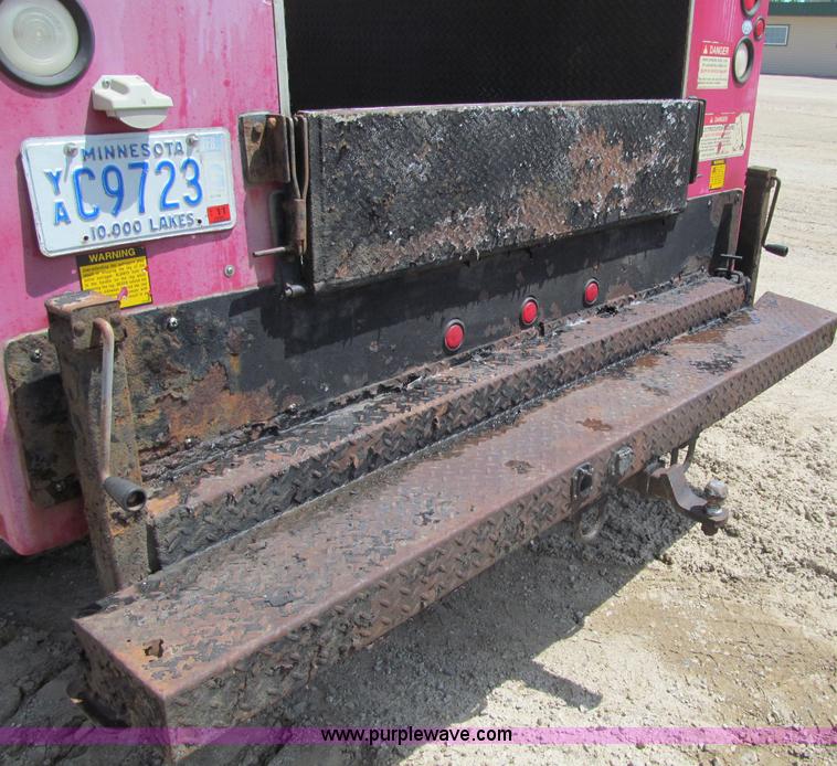 image for item G2997 1997 Ford F450 XLT Super Duty service truck