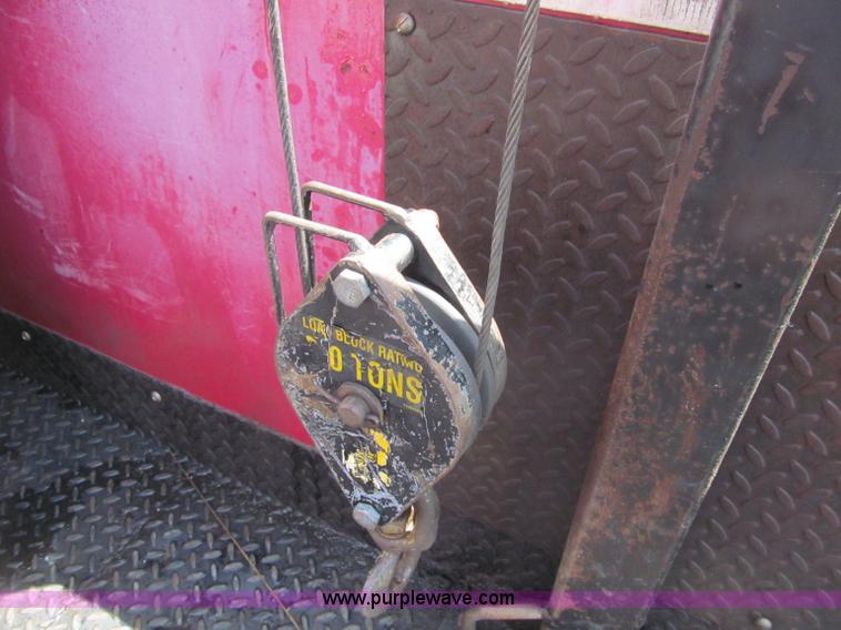 image for item G2997 1997 Ford F450 XLT Super Duty service truck