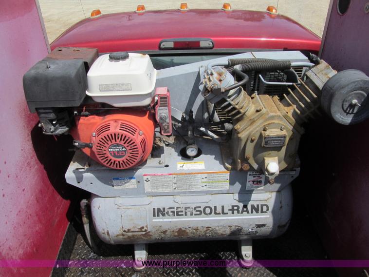 image for item G2997 1997 Ford F450 XLT Super Duty service truck