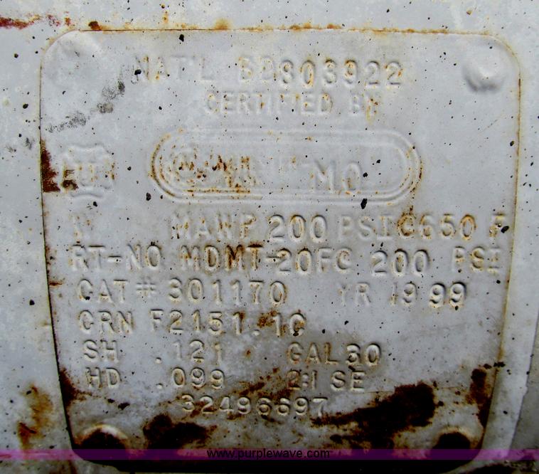 image for item G2997 1997 Ford F450 XLT Super Duty service truck