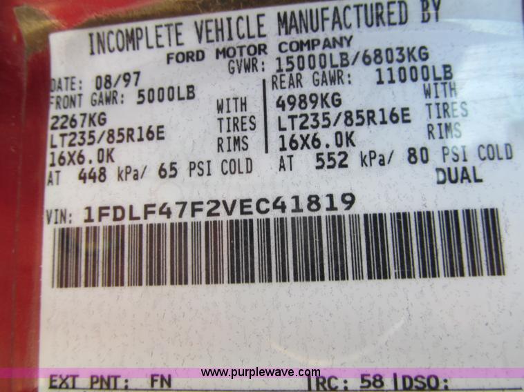 image for item G2997 1997 Ford F450 XLT Super Duty service truck