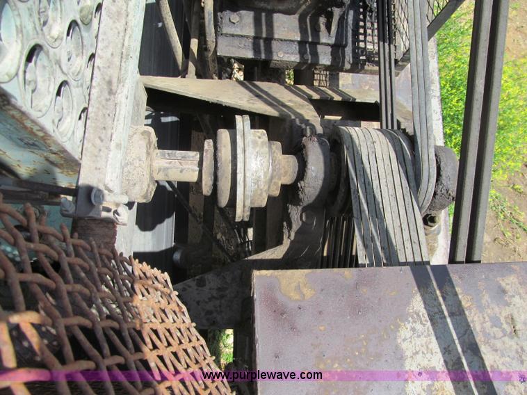 image for item G8678 Cedarapids portable jaw crusher