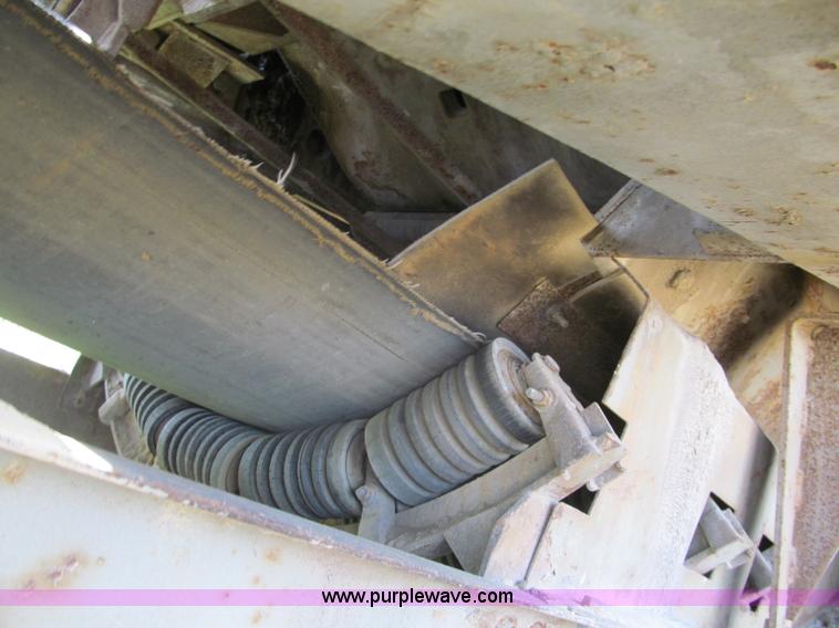 image for item G8678 Cedarapids portable jaw crusher