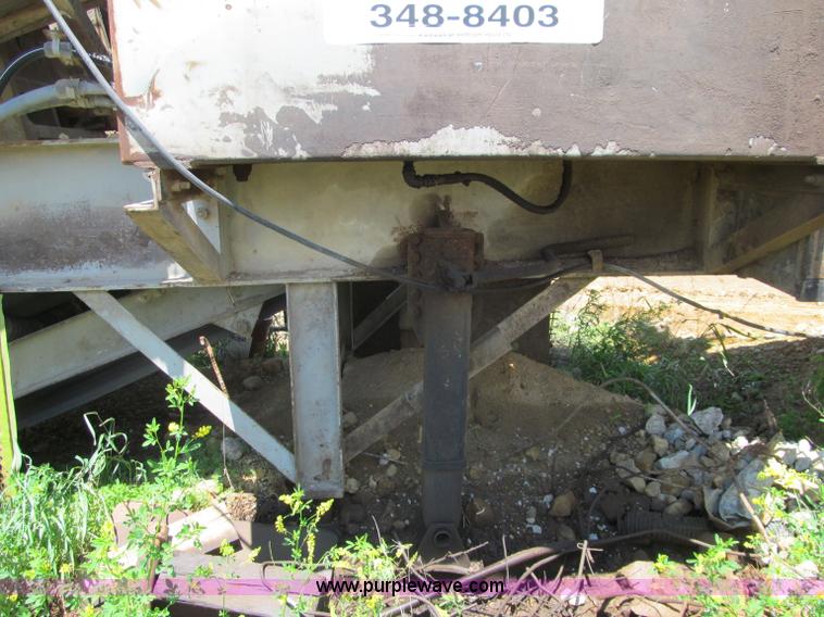 image for item G8678 Cedarapids portable jaw crusher