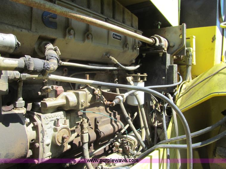 image for item G8681 Steiger 4WD tractor