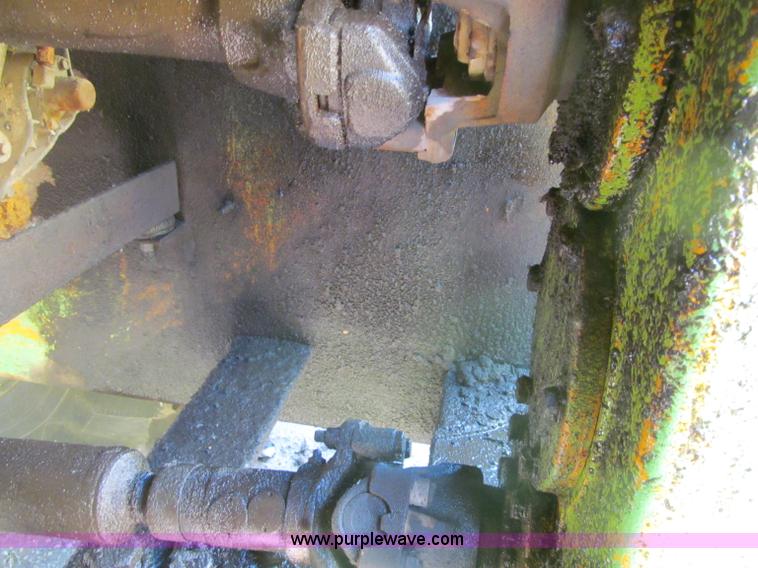 image for item G8681 Steiger 4WD tractor