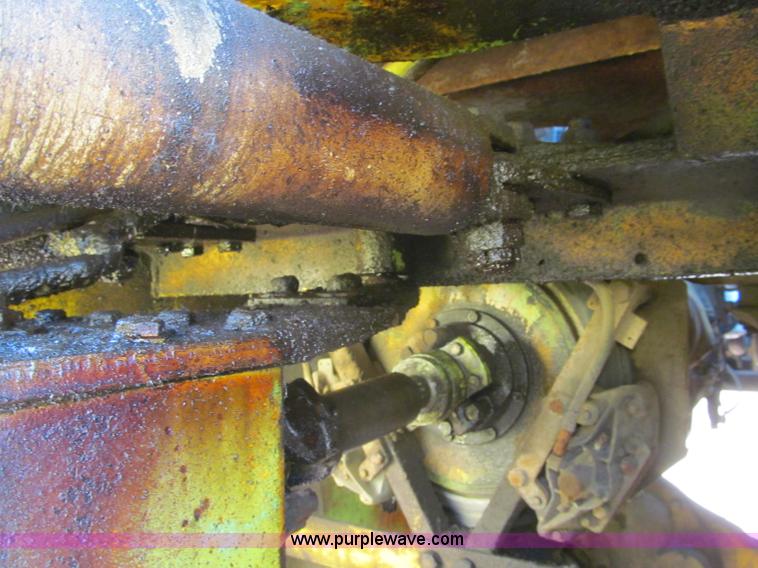 image for item G8681 Steiger 4WD tractor