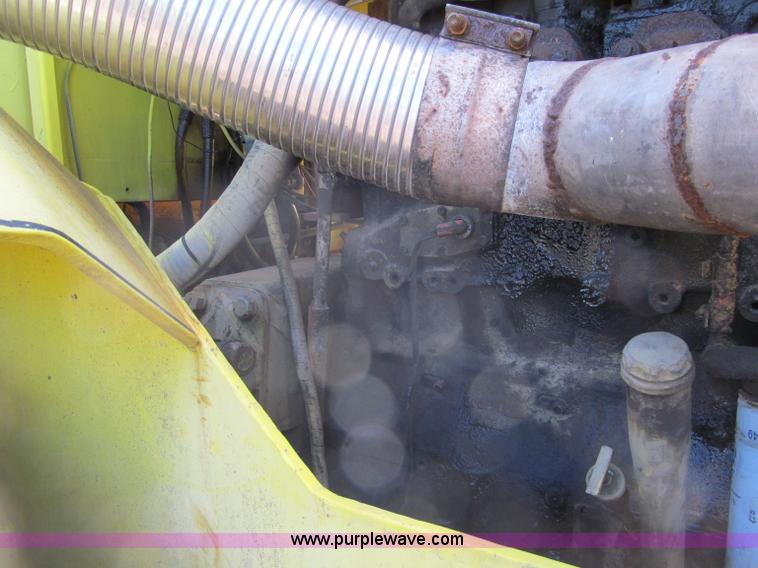 image for item G8681 Steiger 4WD tractor