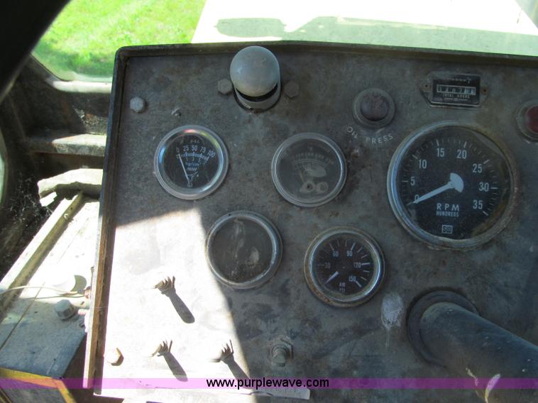 image for item G8681 Steiger 4WD tractor