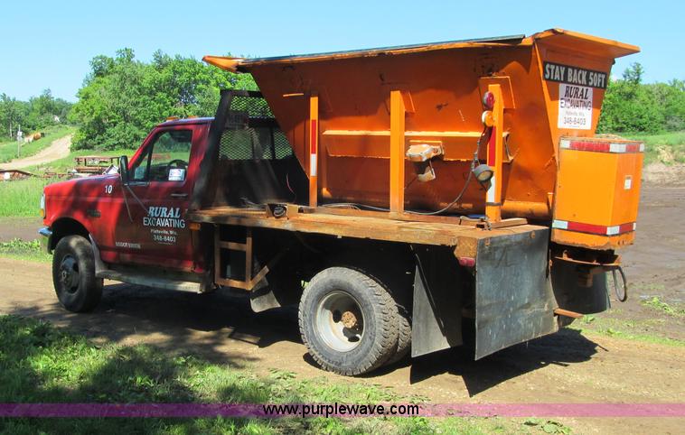 image for item G8682 1992 Ford F350 flatbed truck