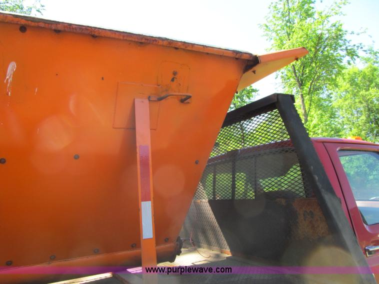 image for item G8682 1992 Ford F350 flatbed truck