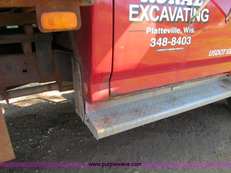 image for item G8682 1992 Ford F350 flatbed truck