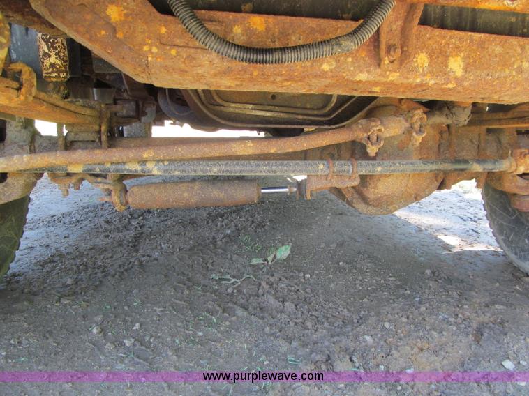 image for item G8682 1992 Ford F350 flatbed truck