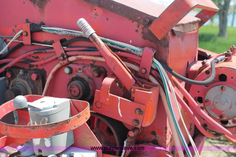 image for item H3087 1977 GMC Sierra 6500 flatbed ladder/boom truck