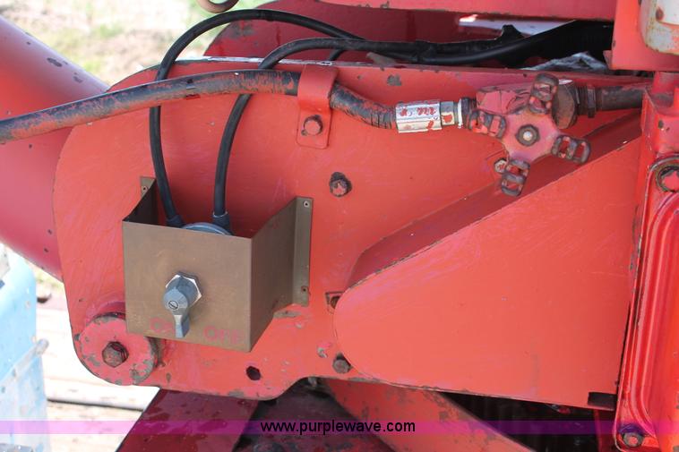 image for item H3087 1977 GMC Sierra 6500 flatbed ladder/boom truck