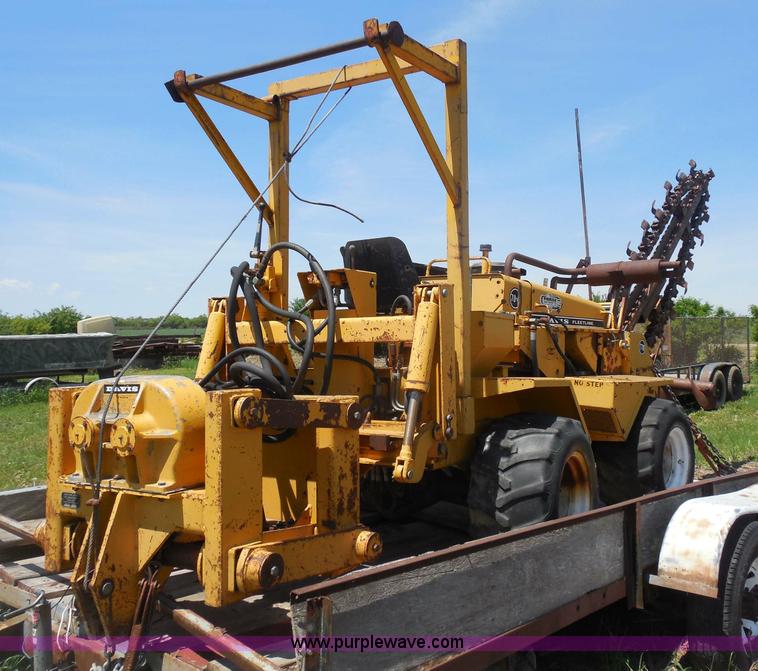 image for item H3089 Case Davis Fleetline T70+4 trencher