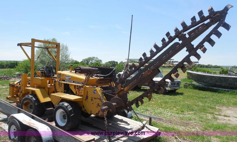 image for item H3089 Case Davis Fleetline T70+4 trencher