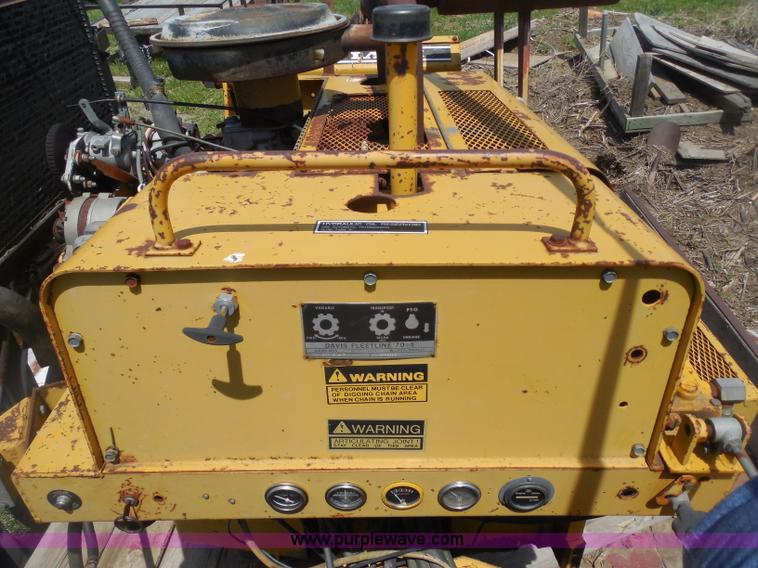image for item H3089 Case Davis Fleetline T70+4 trencher