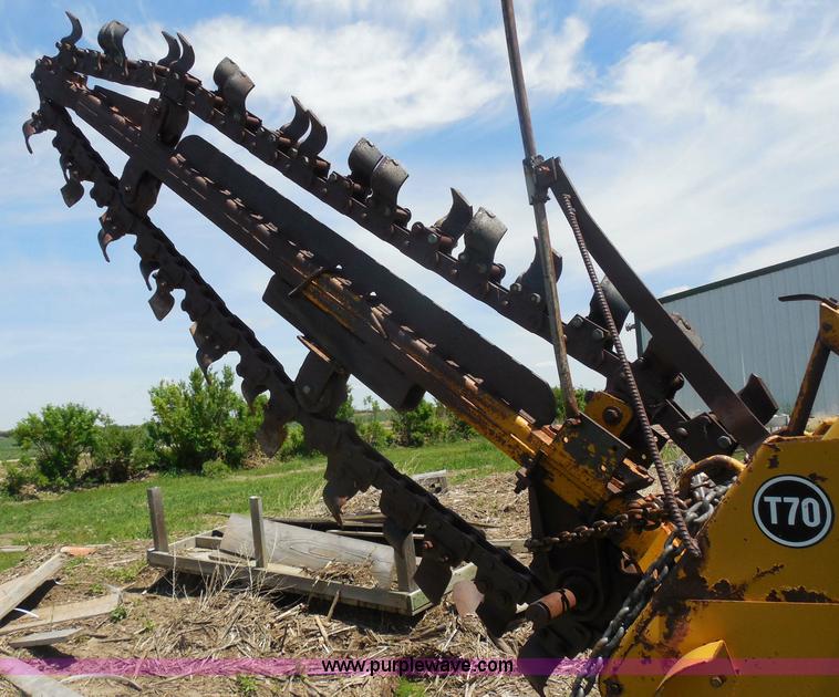 image for item H3089 Case Davis Fleetline T70+4 trencher