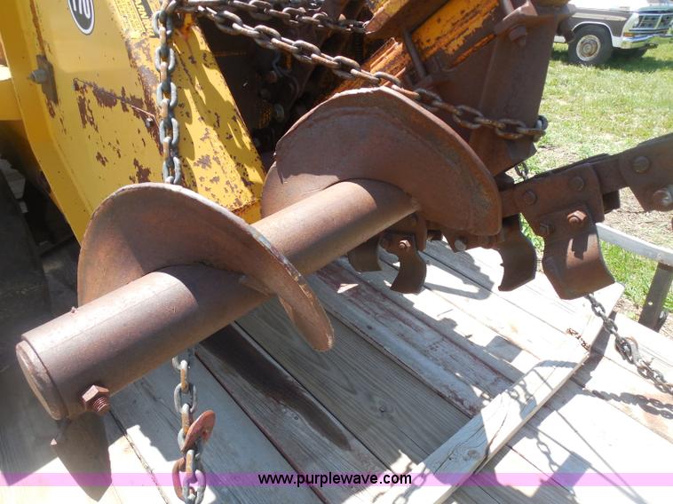 image for item H3089 Case Davis Fleetline T70+4 trencher