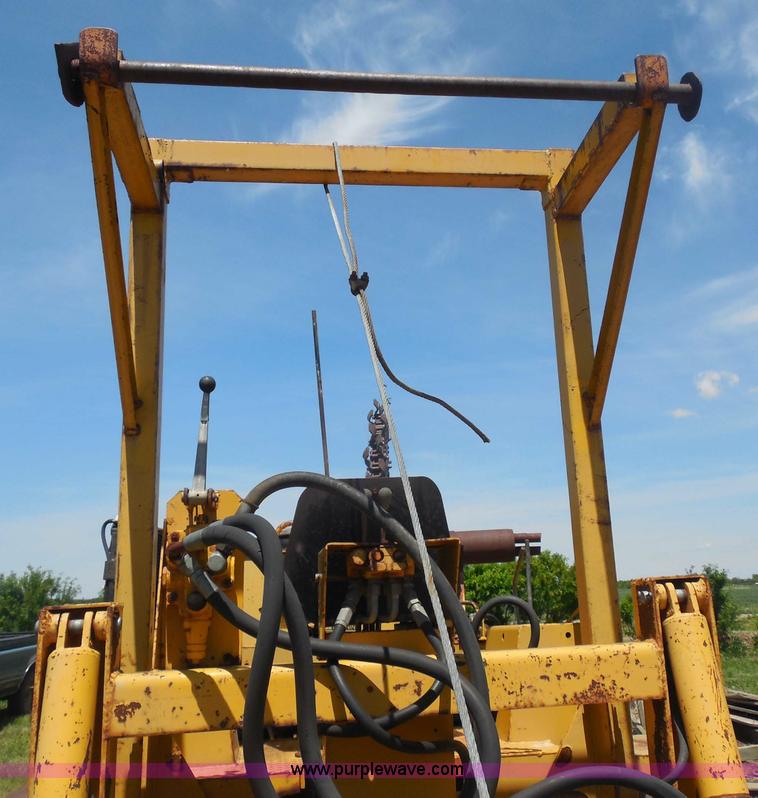 image for item H3089 Case Davis Fleetline T70+4 trencher