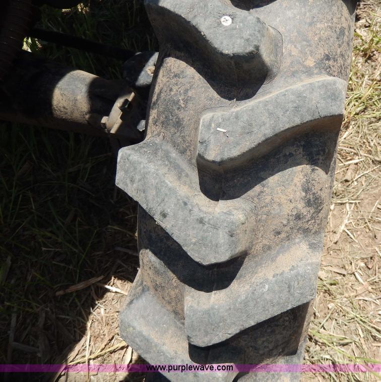 image for item H3092 2006 Lenar LE274-1 MFWD tractor