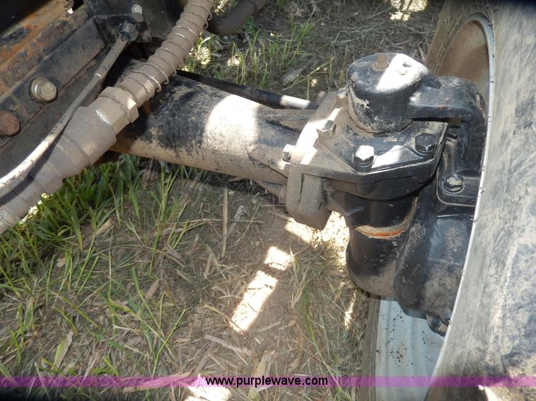 image for item H3092 2006 Lenar LE274-1 MFWD tractor