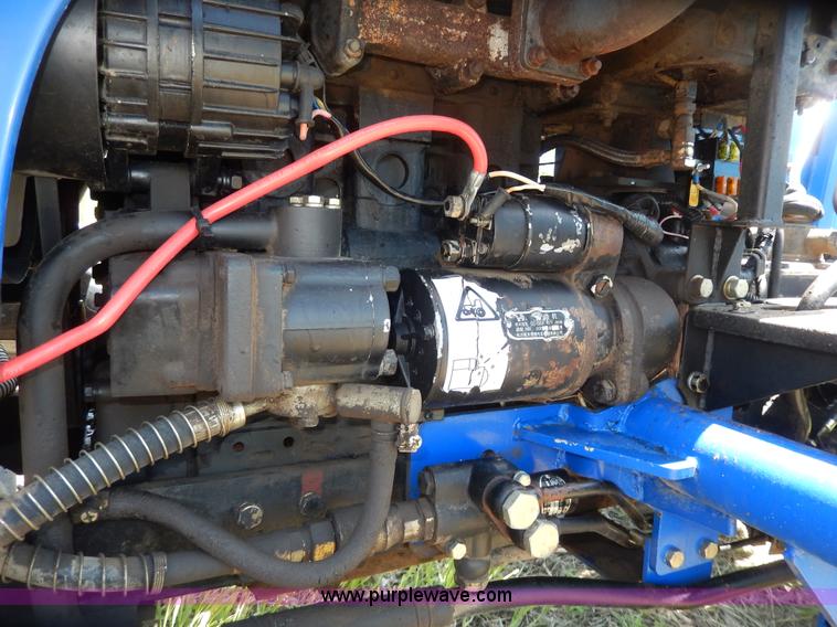 image for item H3092 2006 Lenar LE274-1 MFWD tractor